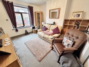 Lounge- click for photo gallery